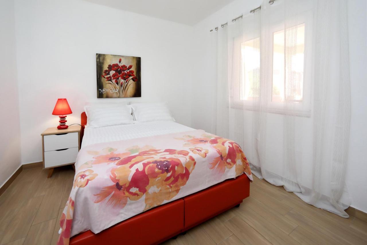 Apartment Sunny Terrace Bibinje Exterior photo